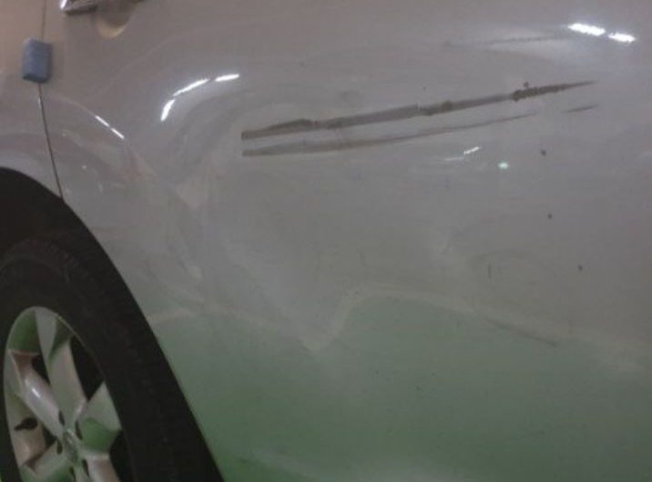 Dream about scraping car: 8 main meanings explained