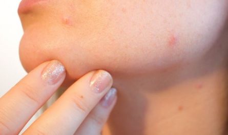 Dreaming about squeezing pus: 6 main meanings explained