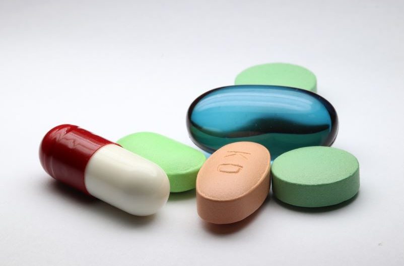 Dream about a pharmacist: 9 main meanings explained