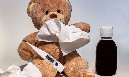 Dream about yellow runny nose: 6 main meanings explained