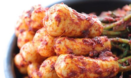 Dreaming of Radish Pickles: 20 main meanings explained