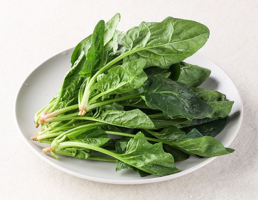 Dream about Digging spinach: 39 main meanings explained