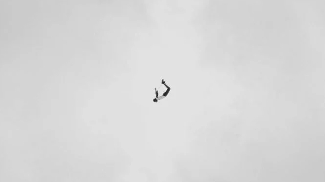 Dream about falling: 40 scenarios and their meanings