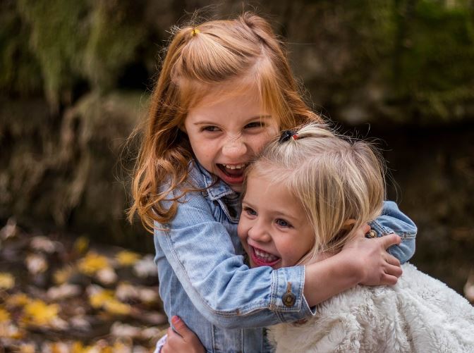 Dream about touching your body : 5 Main Meanings Explained