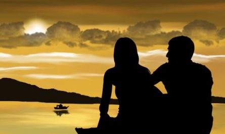 Dream about playing with a celebrity : 5 Main Meanings Explained