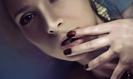 Dream about eating nails : 5 Main Meanings Explained