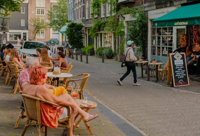 Dromen van een stalker – 26 betekenissen en symbolen