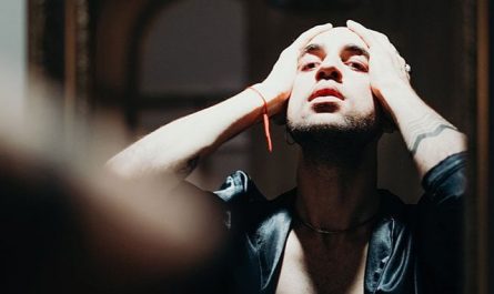 Dreaming of baldness: 27 scenarios and interpretations