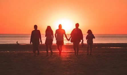 Dreaming of Loved Ones: 45 Plots and Interpretations