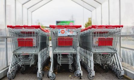 Dream about the market: 30 scenarios and their interpretation