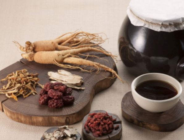 Dream about eating herbs: 4 Main Meanings Explained