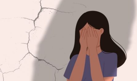 Dream about mom hitting dad: 5 Main Meanings Explained