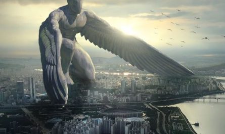 Dreaming about getting bigger in your body: 5 Main Meanings Explained