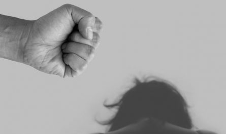 Dream about killing a celebrity : 5 Main Meanings Explained