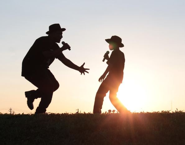 Dream about celebrities singing : 5 Main Meanings Explained