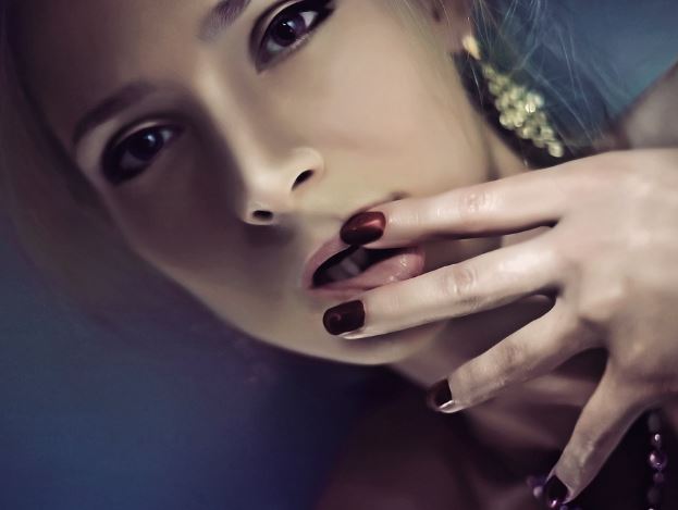 Dream about eating nails : 5 Main Meanings Explained