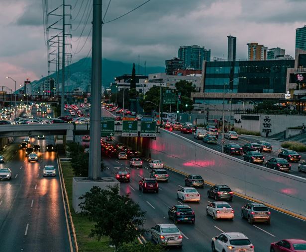 Dream about car crash : 12 Main Meanings Explained