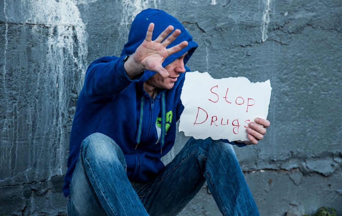 Dream about drug dealers : 15 Main Meanings Explained