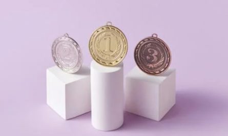 Dreaming of Being Number One: 5 Meanings and Symbols