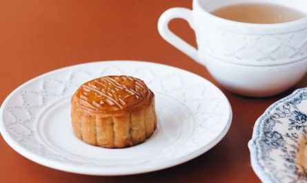 Dream about a friend on a diet: 9 meanings and symbols