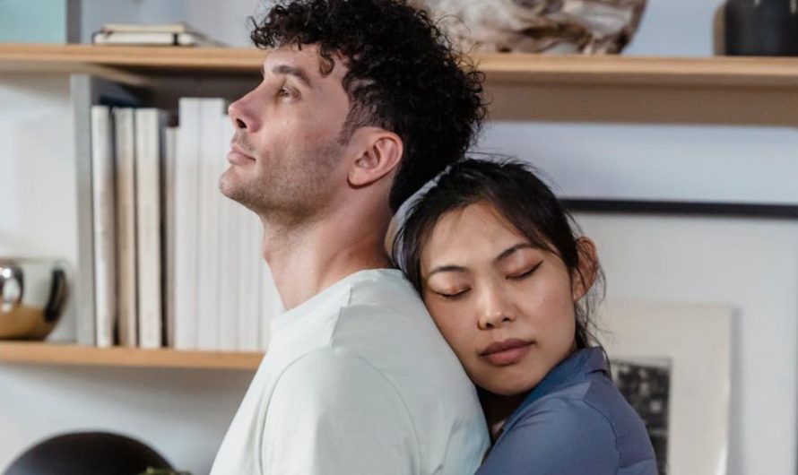 Dream of Confessing to a Foreigner: 5 Meanings and Symbols