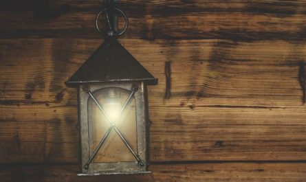 Dreaming of Light : 11 meanings and symbols