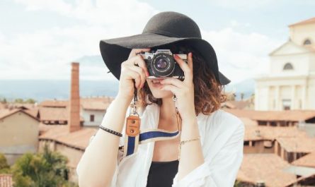 Dreaming of Taking Photos : 15 meanings and symbols