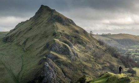 Dreaming of Hills : 9 meanings and symbols