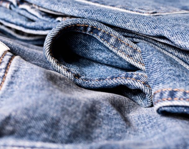 Dreaming of Jeans : 13 meanings and symbols
