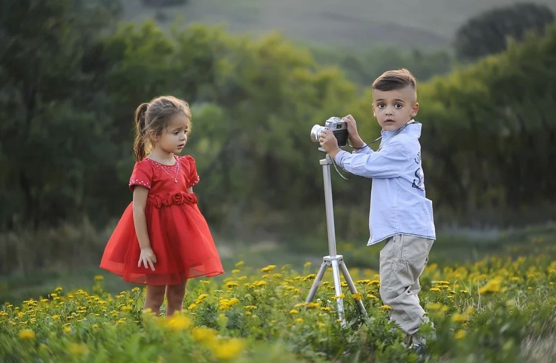 Dreaming of Taking Photos : 13 meanings and symbols