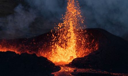 Dreaming of a Volcano : 9 meanings and symbols