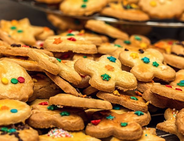 Dreaming of Cookies : 11 meanings and symbols