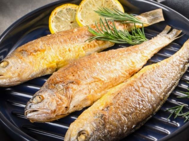 Dreaming of Yellow Croaker : 10 meanings and symbols