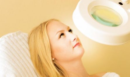 Dreaming of Acne: 9 Meanings and Symbolisms
