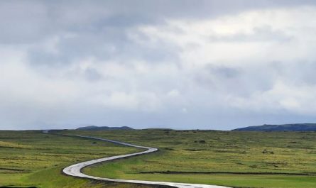Dreaming of Getting Lost: 11 Meanings and Symbolisms