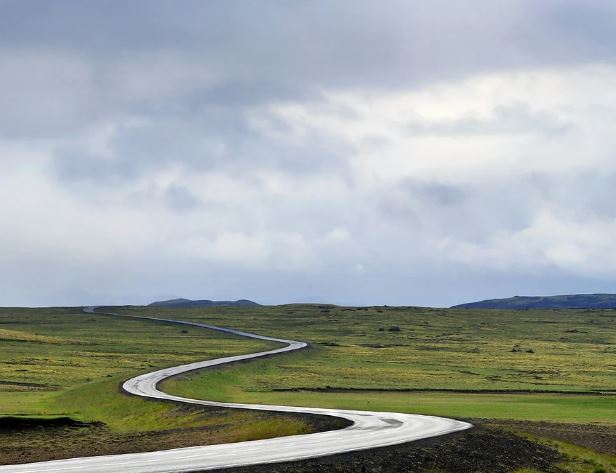 Dreaming of Getting Lost: 11 Meanings and Symbolisms