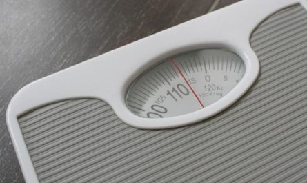 Dreaming of Weight: 8 Meanings and Symbolisms