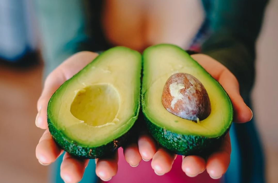 Dreaming of Avocados: 20 Meanings and Symbolisms