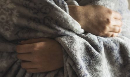 Dreaming of a Cold: 7 Meanings and Symbolisms