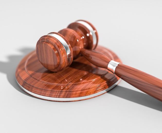 Dreaming of a Trial: 7 Meanings and Symbolisms