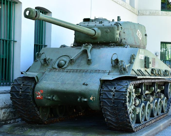 Dreaming of Tanks: 5 Meanings and Symbolisms