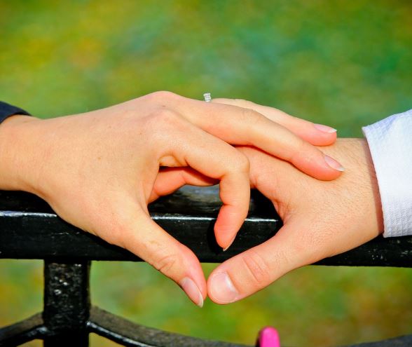 Dreaming of Being Confessed To: 9 Meanings and Symbolisms
