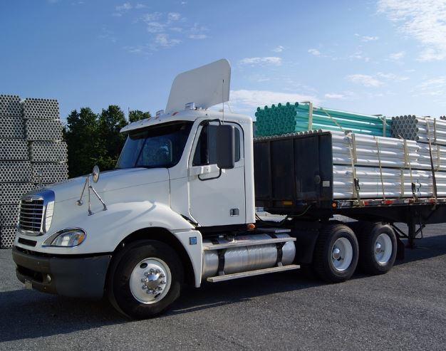 Dreaming of Moving Goods: 8 Meanings and Symbolisms