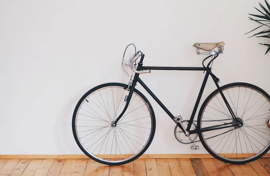 Dreaming of Bicycles: 17 Meanings and Symbolisms