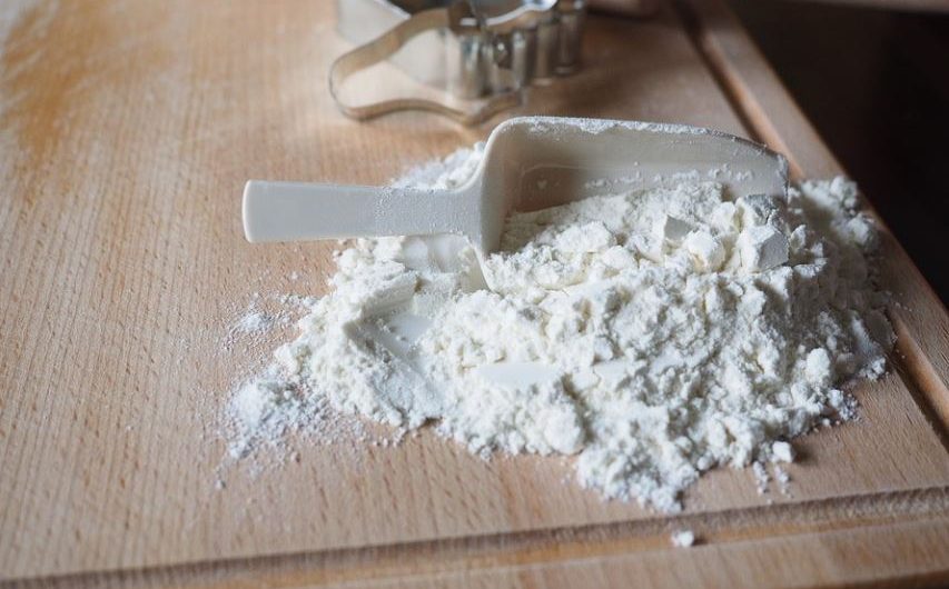 Dreaming of Flour: 16 Meanings and Symbolisms