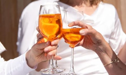 Dreaming of Drinking Alcohol: 18 Meanings and Symbolisms