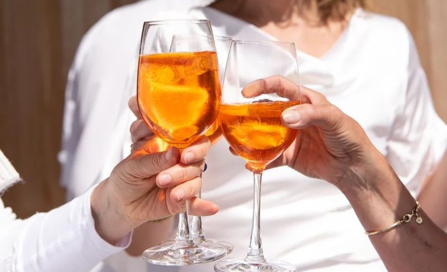Dreaming of Drinking Alcohol: 18 Meanings and Symbolisms