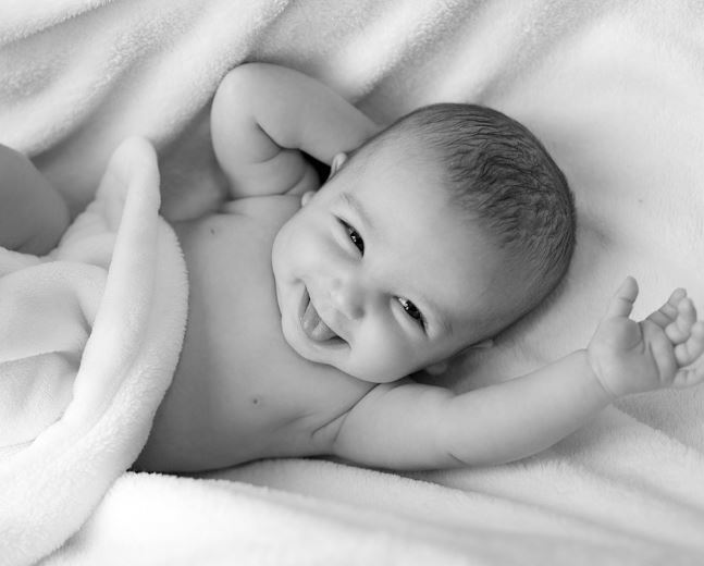 Dreaming of Caring for a Baby: 12 Meanings and Symbolisms