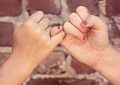 Dreaming of the Little Finger: 8 Meanings and Symbolisms