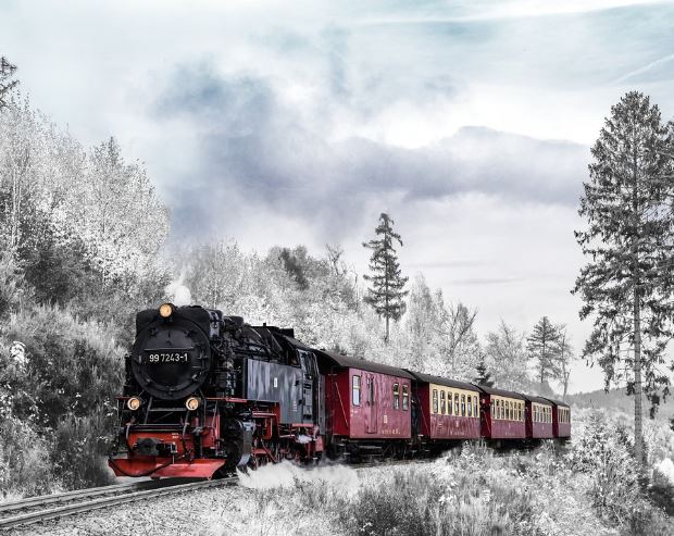Dreaming of Passing By : 9 Meanings and Symbolisms